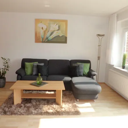 Maria In Apartment *